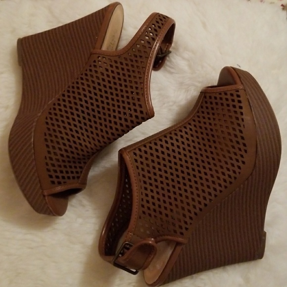 Sbicca Shoes - SBICCA Platform Wedge Sandal